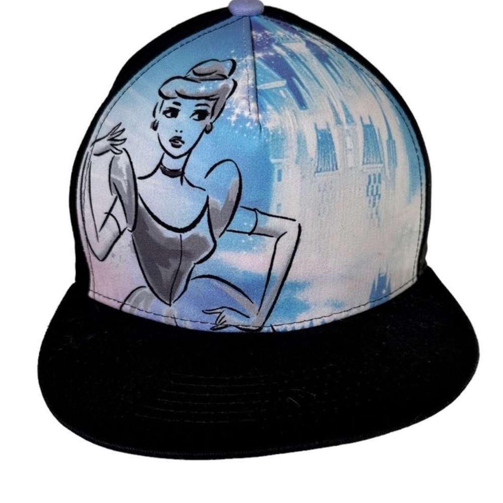 NWT Disney Princess Embroidered Cinderella
NWT
Black Baseball Cap Hat Snap Back